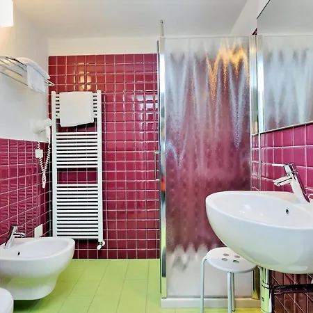 Viaroma 3* San Severino Marche