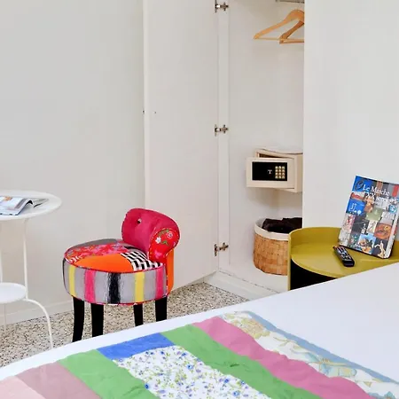 Viaroma Guest house 3*